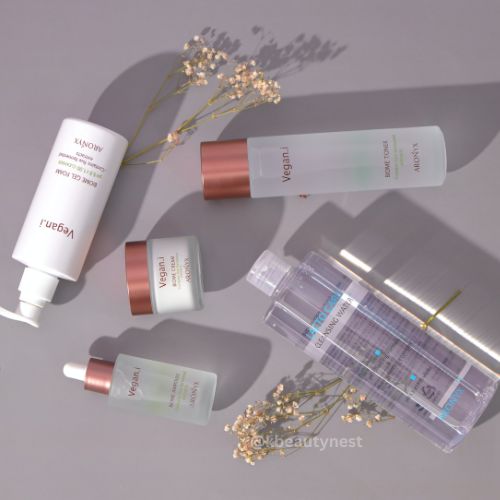 Essential lightweight products for the best korean skincare for hot weather in india.